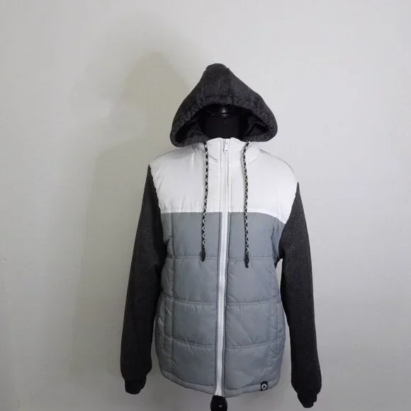 EUC Airwalk Jacket Unisex puffer with hood. Size M - Picture 13 of 16